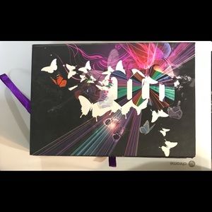 Urban Decay Book Of Shadows 4 Butterfly Eyeshadow Palette